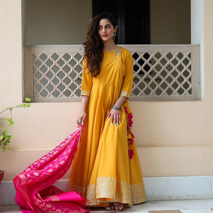 FULL FLAIR KURTI WITH BANARSI DUPATTA