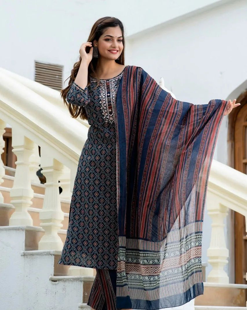 BEAUTIFUL PRINTED SUIT WITH DUPATTA