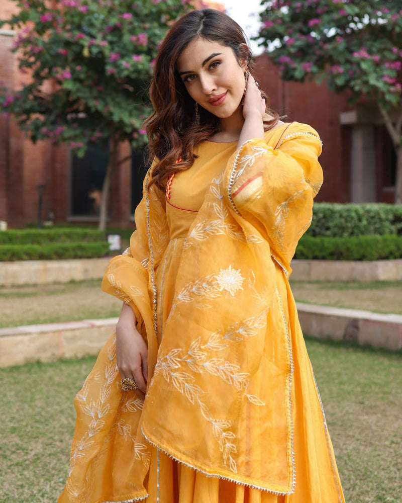 BEAUTIFUL YELLOW ANARKALI SUIT WITH DUPATTA