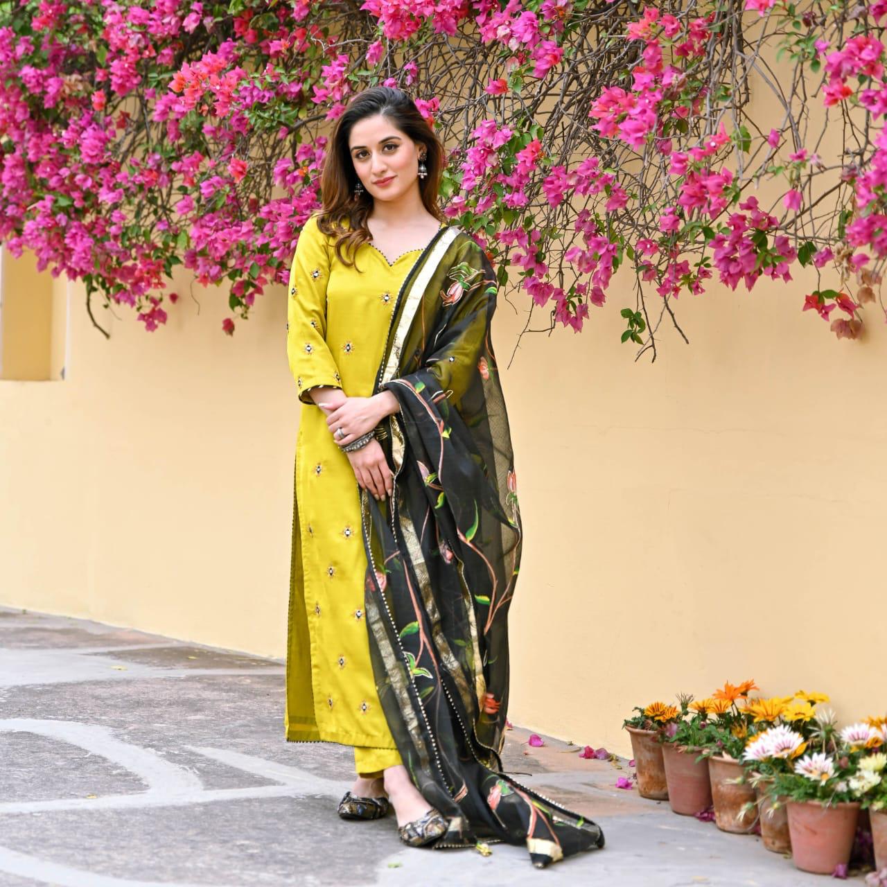 Heavy Yellow Printed Suit Set With Dupatta