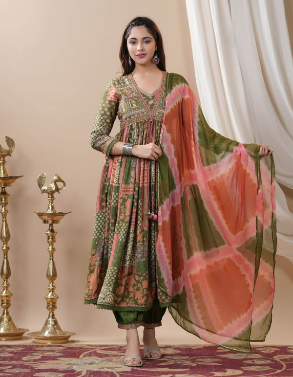 Maslin Anarkali Printed Suit Set With Dupatta