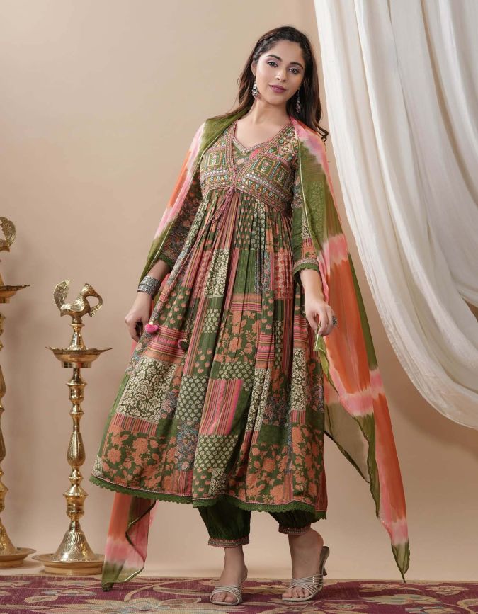 Maslin Anarkali Printed Suit Set With Dupatta