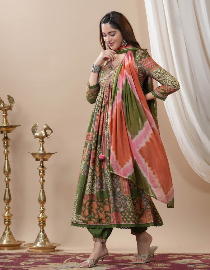 Maslin Anarkali Printed Suit Set With Dupatta