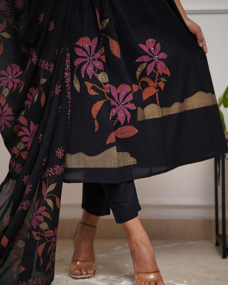 Elegant Floral Printed Suit With Dupatta