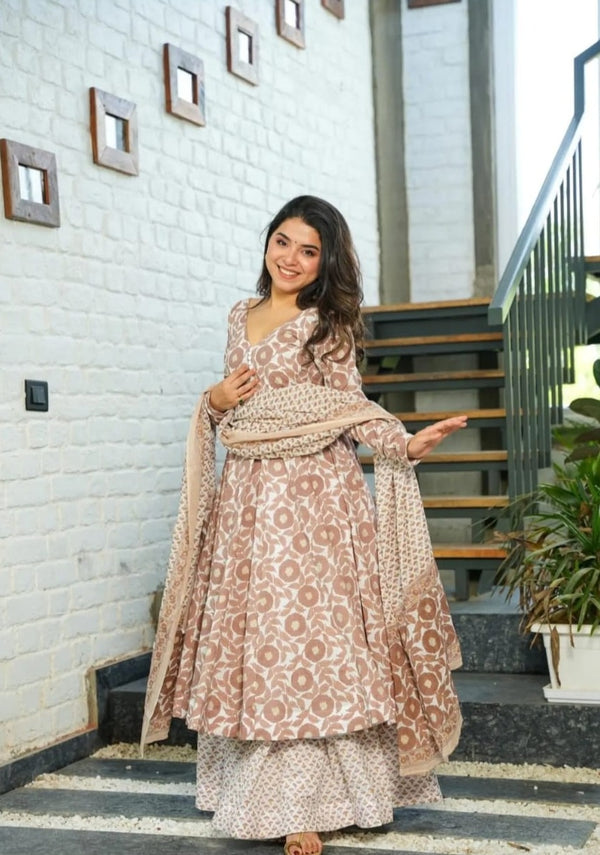 Elegant Anarkali Suit With Dupatta