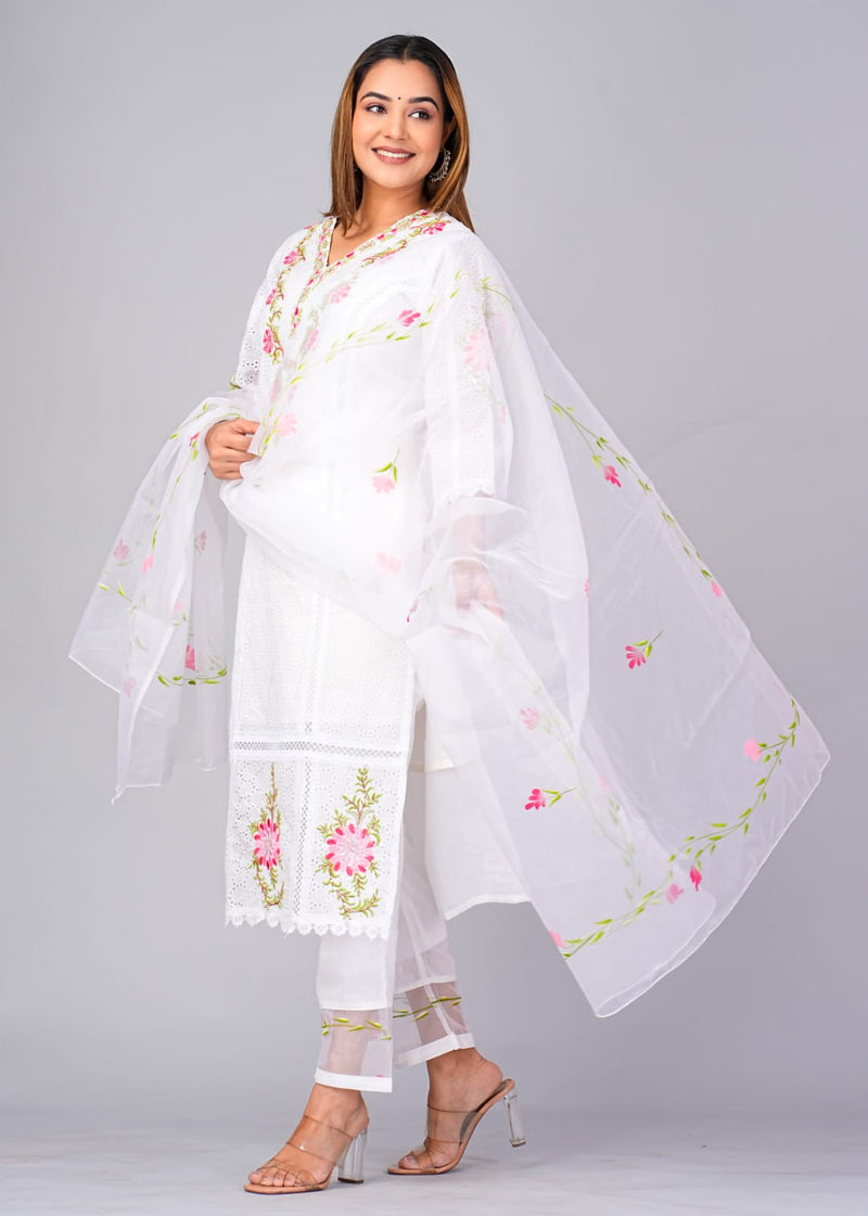 Elegant Floral White Embroidered Suit With Dupatta