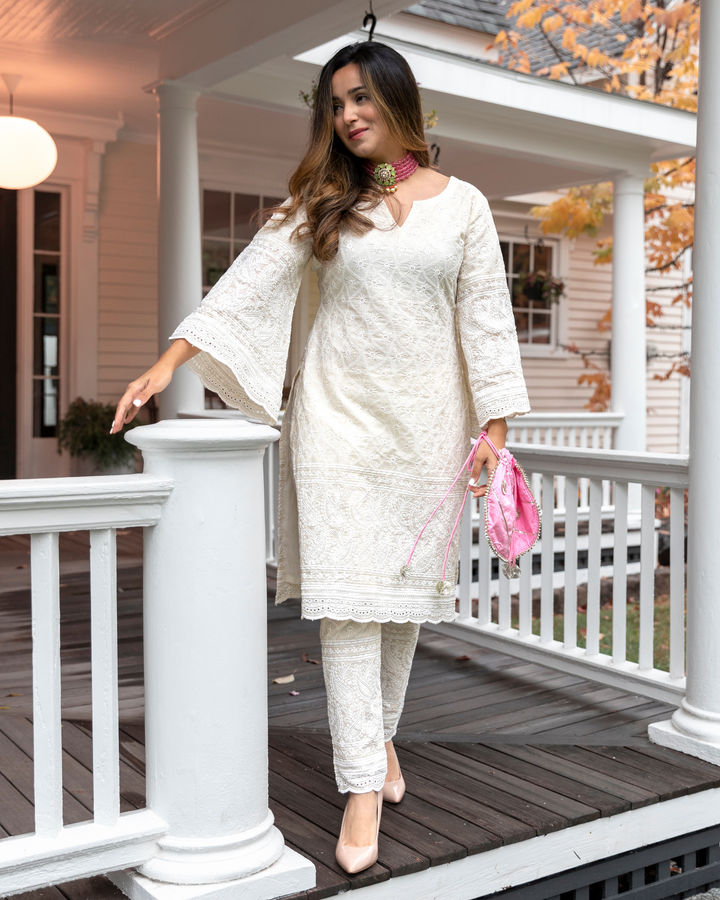 WHITE EMBROIDERED KURTA SET