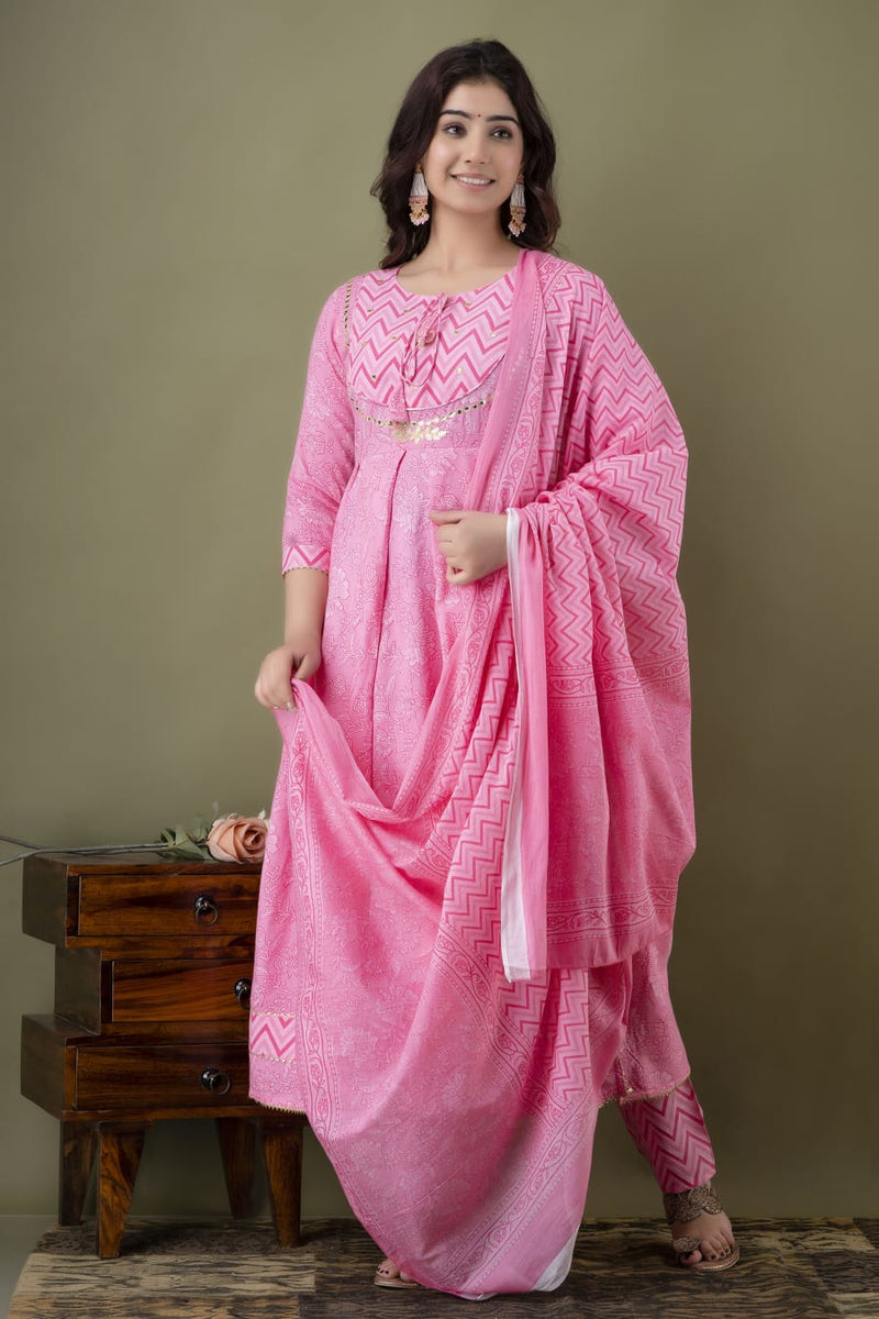 Beautiful Anarkali Kurti With Pant And Dupatta