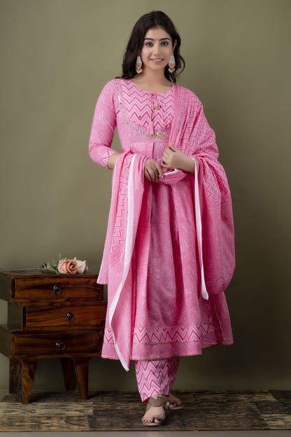 Beautiful Anarkali Kurti With Pant And Dupatta