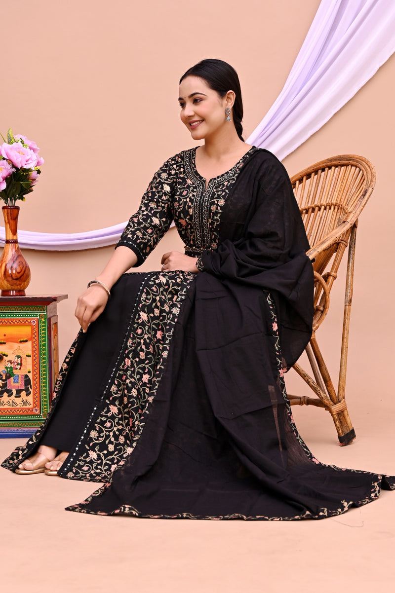 Beautiful Anarkali Kurti With Dupatta