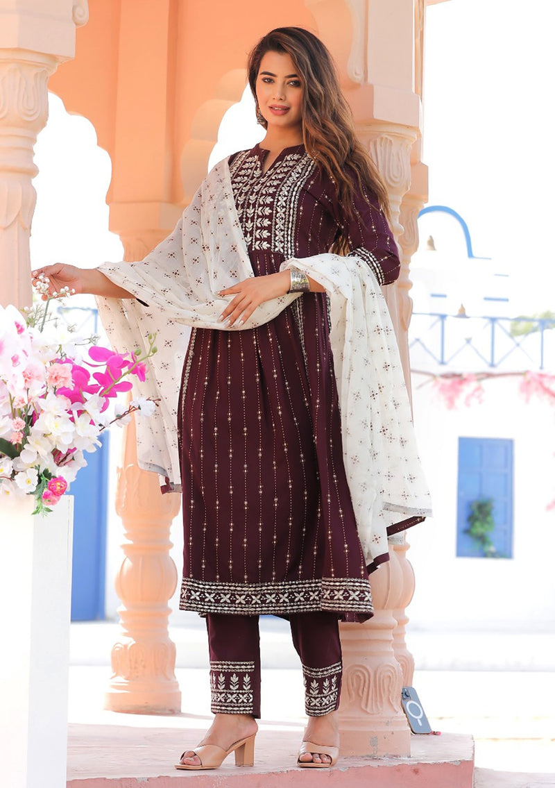 Premium Nayra Cut Kurti With Pant and Dupatta