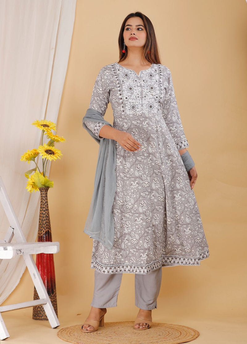 Beautiful Embroidery Heavy Suit With Dupatta