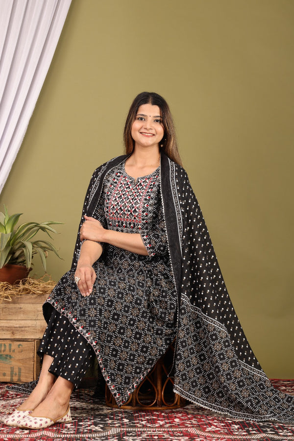 Beautiful Nayra Cut Kurti With Pant and Dupatta