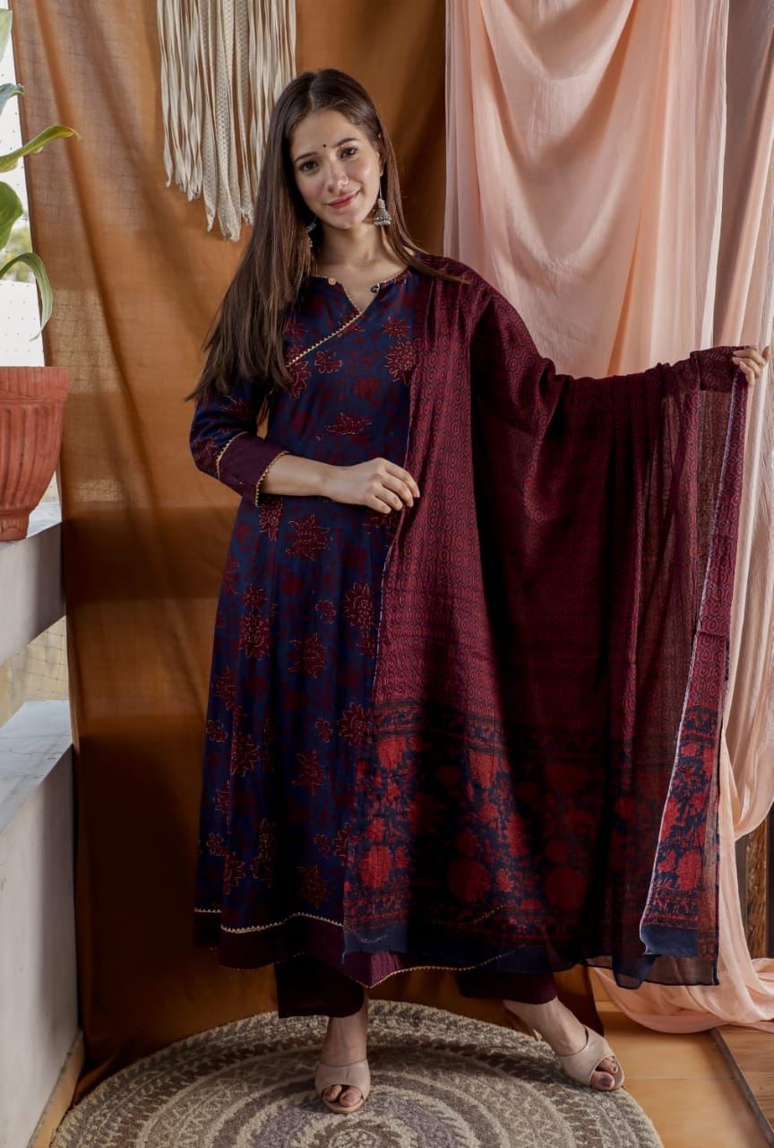 Beautiful Anarkali Kurti With Pant & Dupatta