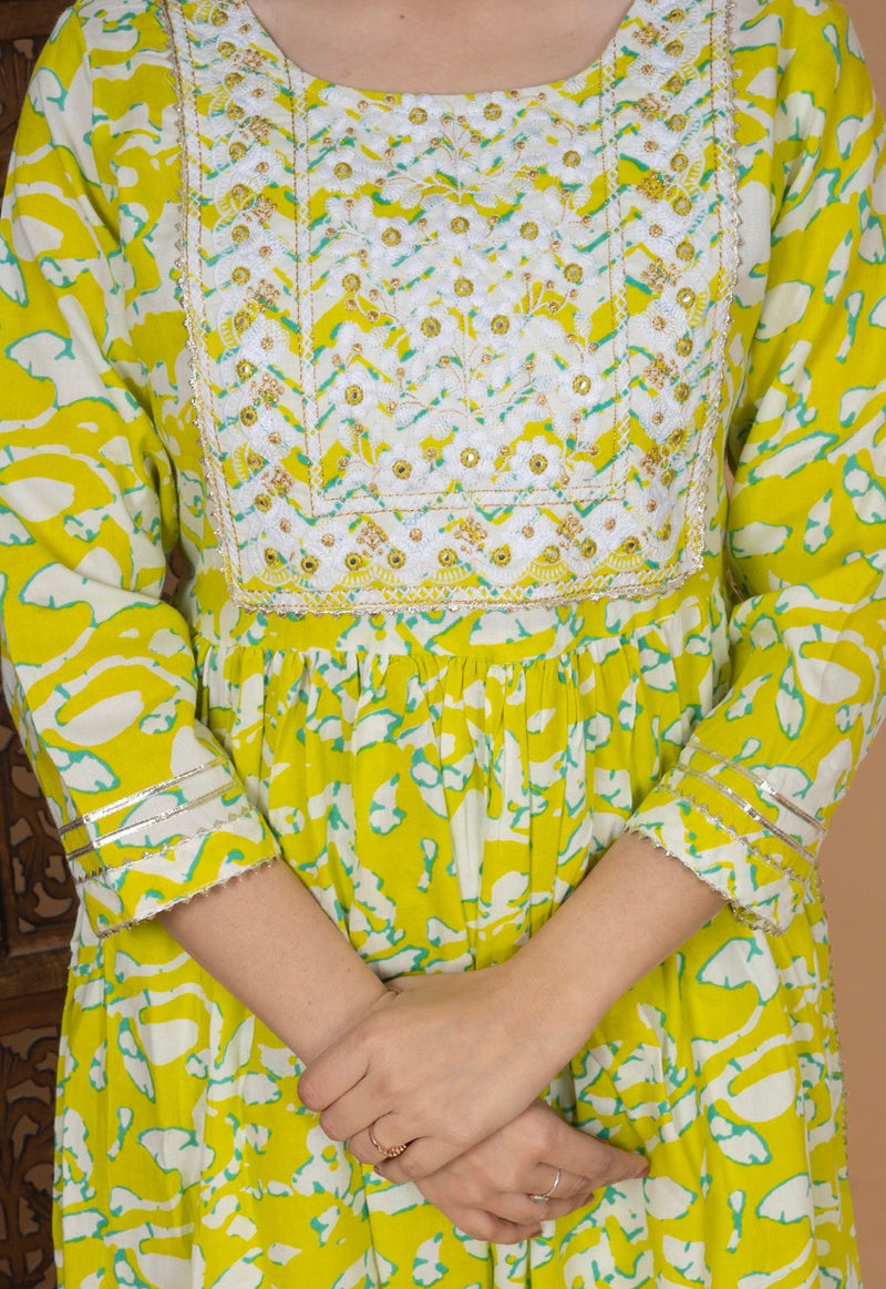 Beautiful Yellow Nayra Cut Kurti Set