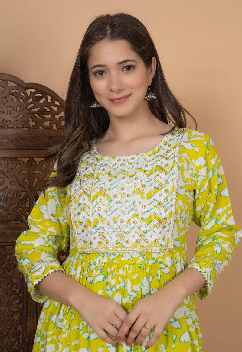 Beautiful Yellow Nayra Cut Kurti Set