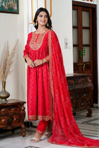 Chickenkari Red Embroidered Kurti pant with Dupatta