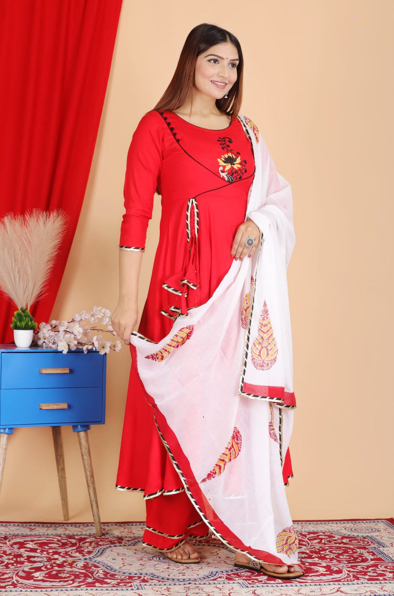 Reyon Embroidery kurti Set with deep back design