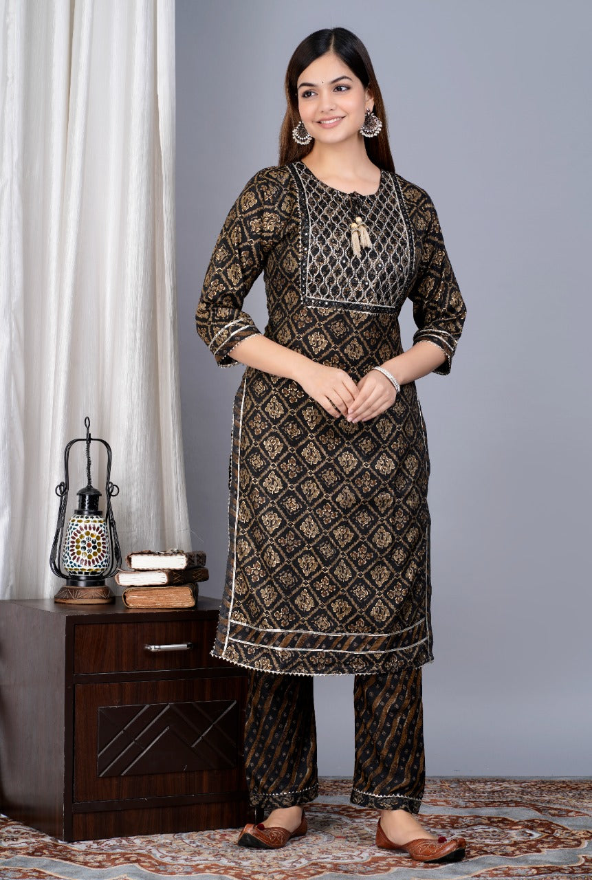 PREMIUM QUALITY STRAIGHT KURTI WITH PANT AND DUPATTA SET