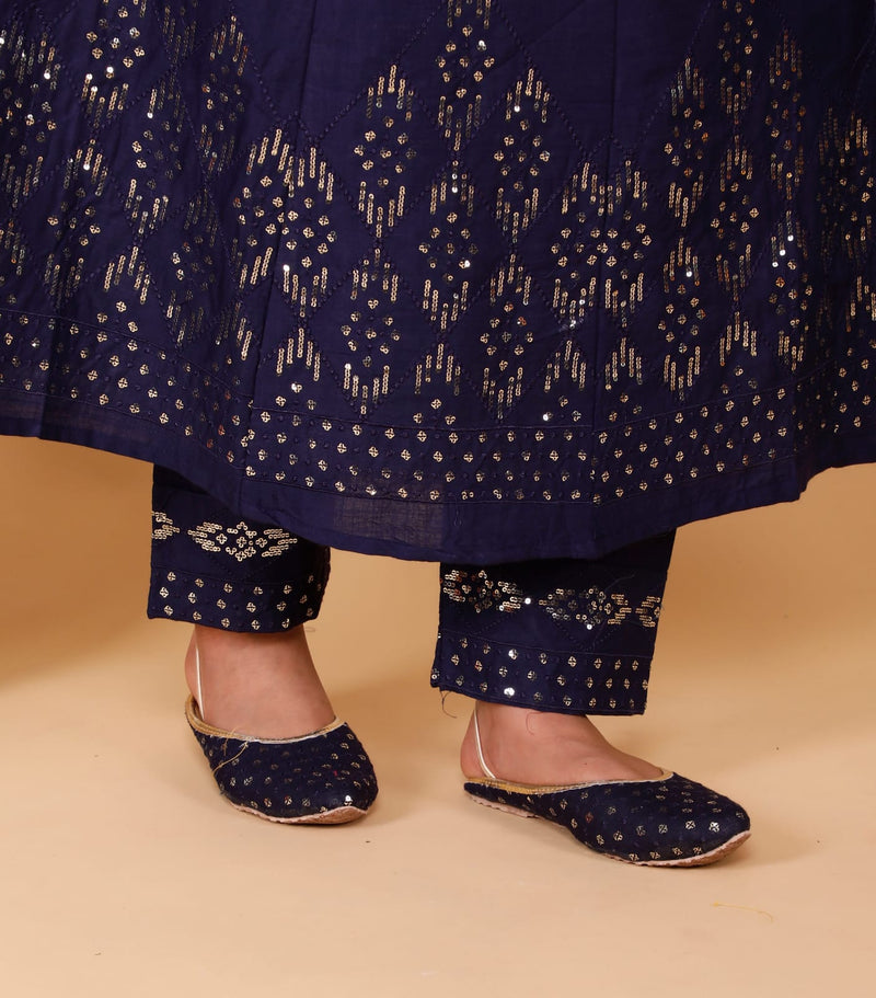 BEAUTIFUL EMBROIDERY ANARKALI KURTA WITH PANT