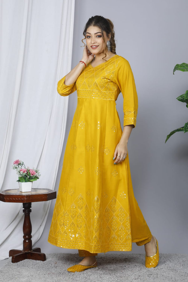 BEAUTIFUL EMBROIDERY ANARKALI KURTA WITH PANT