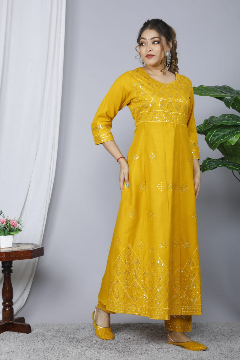 BEAUTIFUL EMBROIDERY ANARKALI KURTA WITH PANT