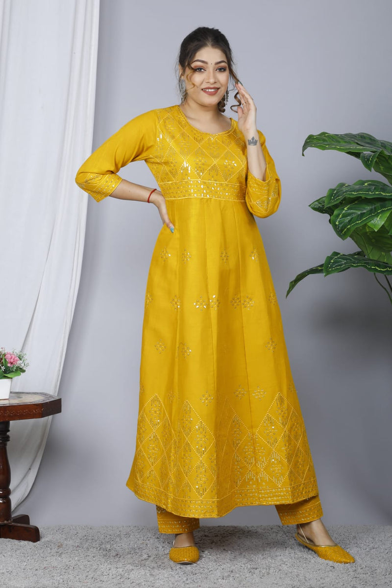 BEAUTIFUL EMBROIDERY ANARKALI KURTA WITH PANT