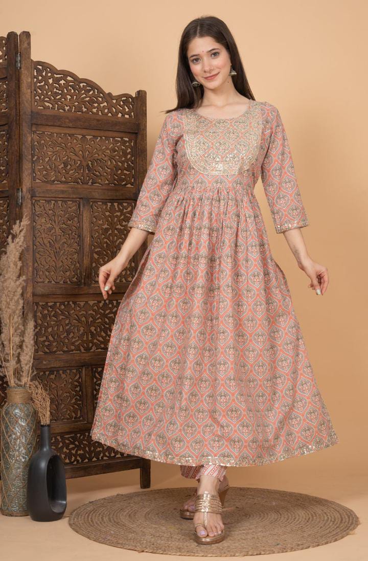 BEAUTIFUL PROSSIN PRINT NAYRA CUT KURTI WITH DUPATTA