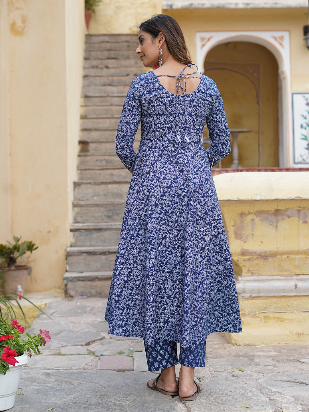 Classy Blue Kurti Pant with Dupatta