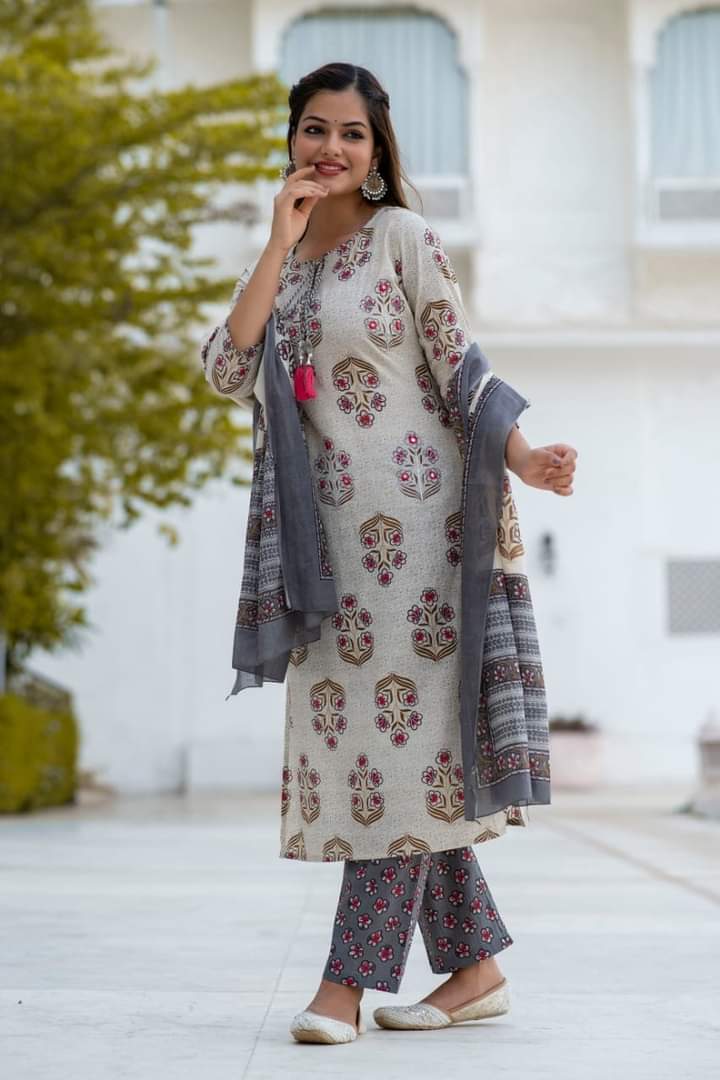 Light Grey Suit With Dupatta